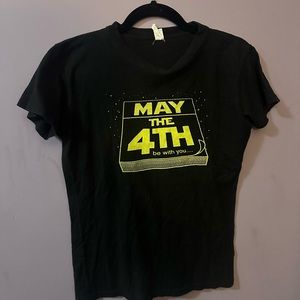 🌷2/10🌷 Kids Star Wars Shirt Size medium